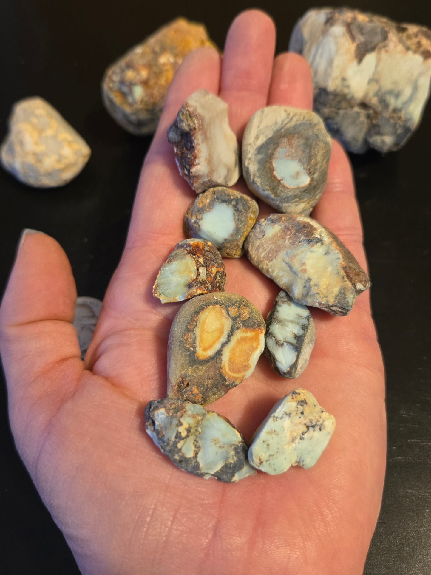Aloe Variscite rough for cabbing - 448 grams