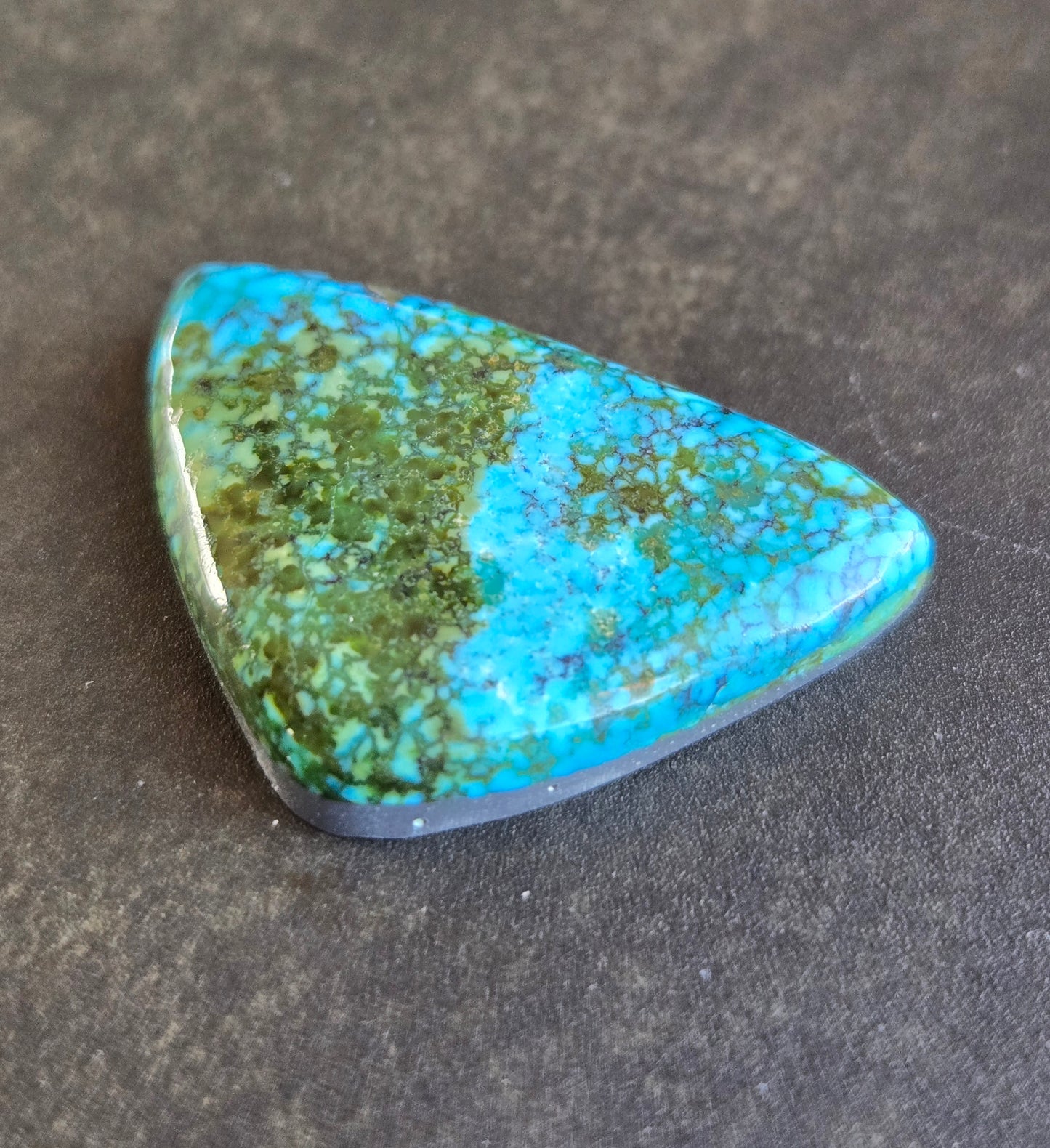 AAA Polychrome Kingman Turquoise Cabochon