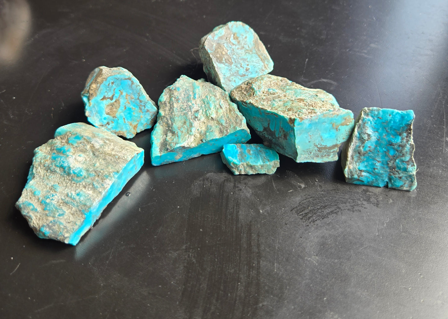 Smokey Kingman Turquoise rough for cabbing -224 grams - lot 3