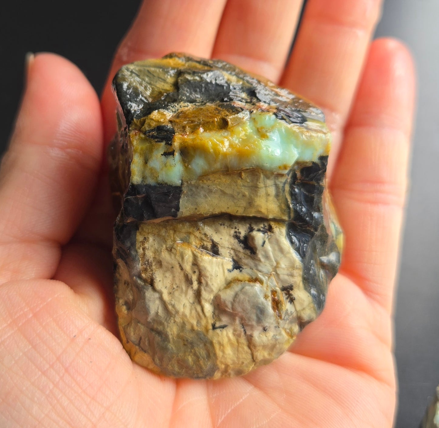 Aloe Variscite rough for cabbing - solid vein in matrix-448 grams - lot 3