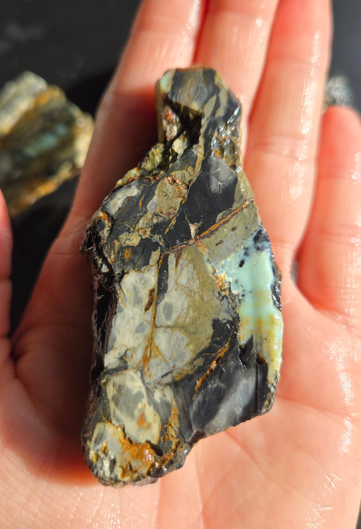Aloe Variscite rough for cabbing - solid vein in matrix-448 grams - lot 4