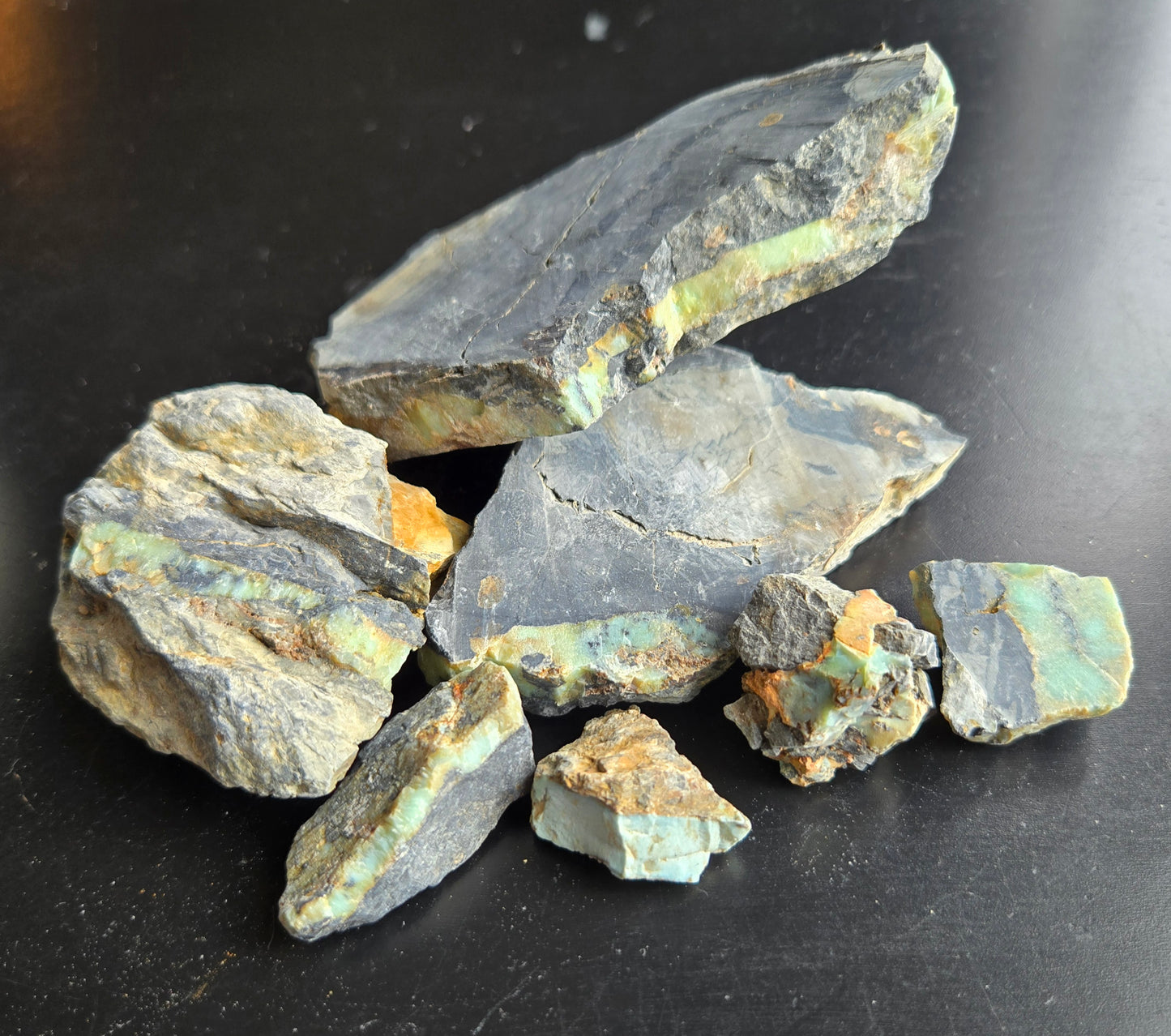 Aloe Variscite rough for cabbing - solid vein in matrix- 448 grams - lot 5