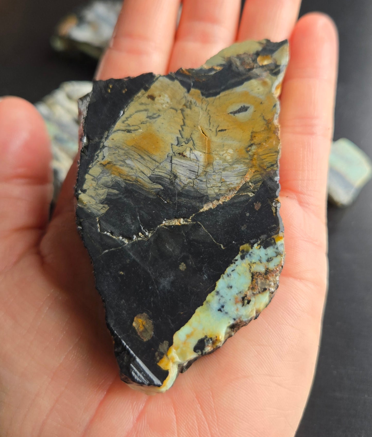 Aloe Variscite rough for cabbing - solid vein in matrix- 448 grams - lot 5