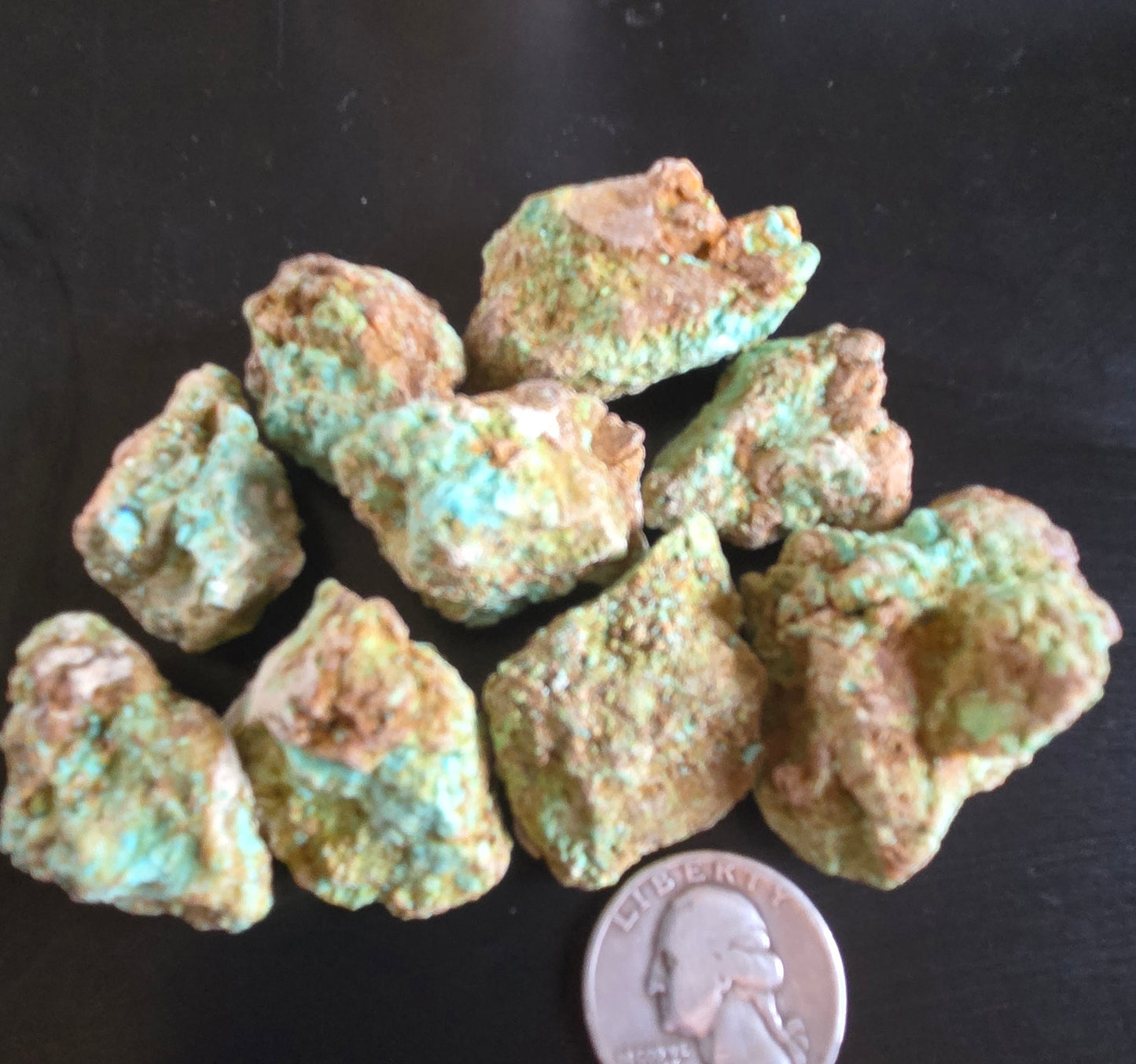 Patagonia Turquoise rough for cabbing - 100 grams lot 1