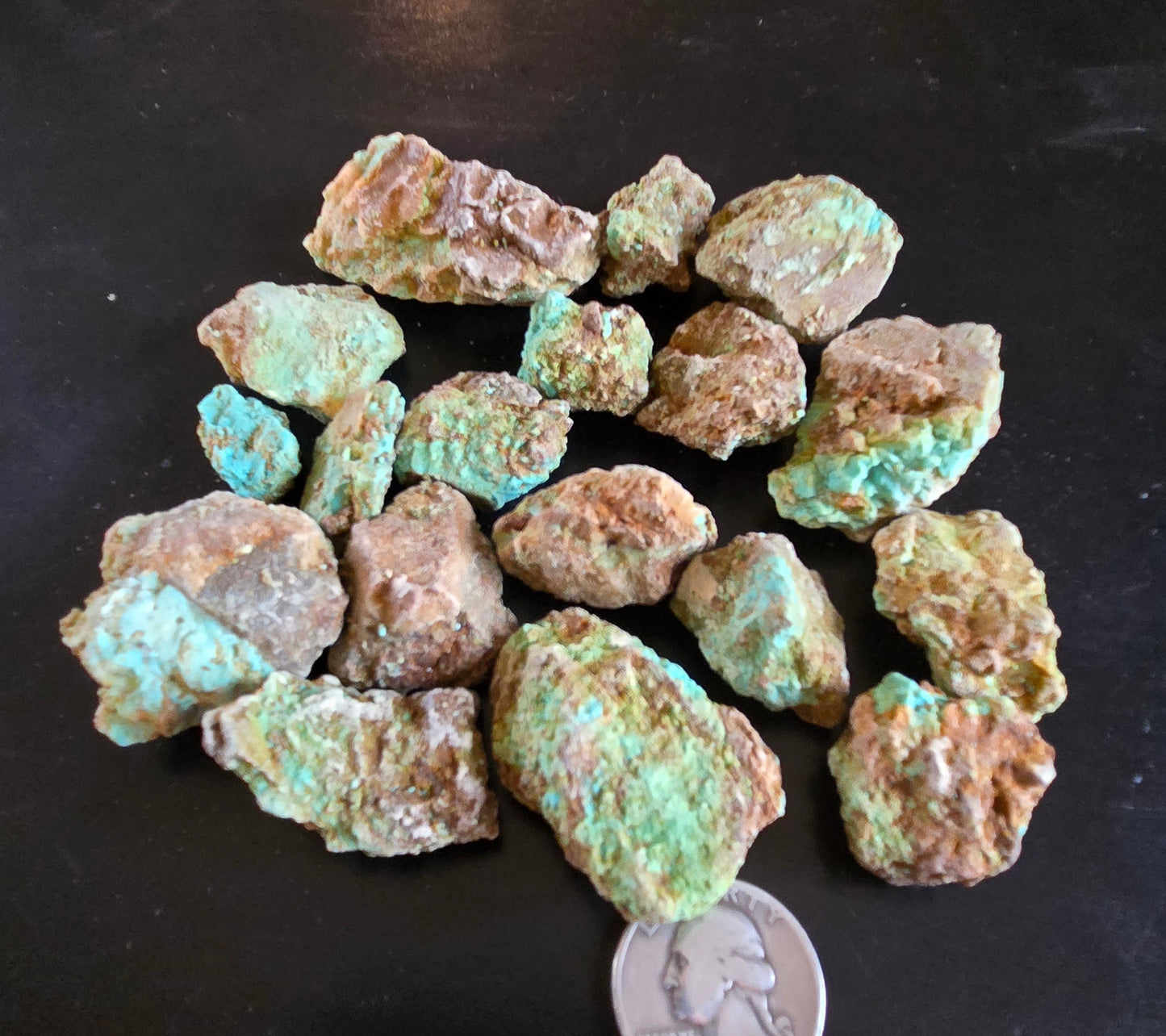 Patagonia Turquoise rough for cabbing - 200 grams