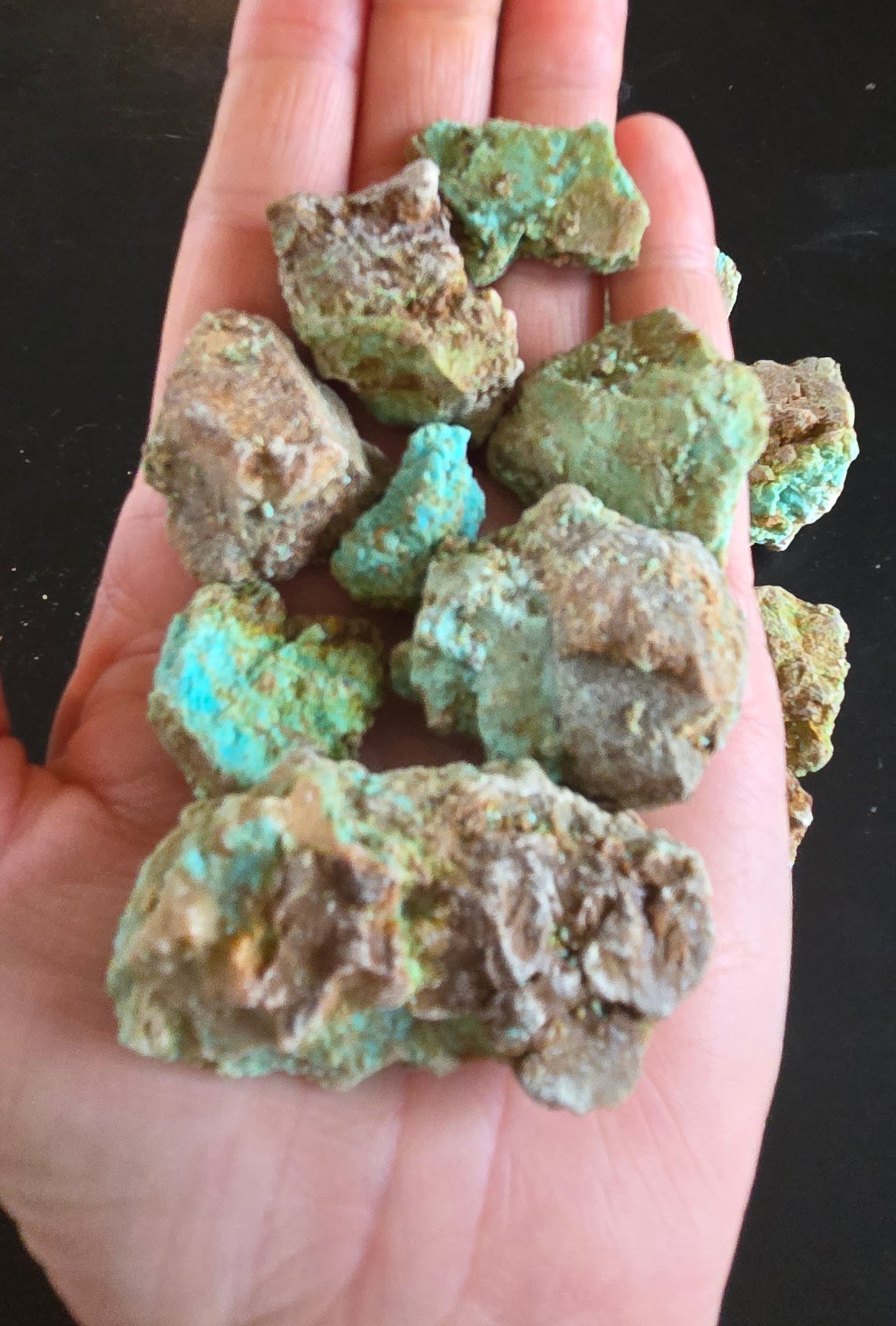 Patagonia Turquoise rough for cabbing - 200 grams