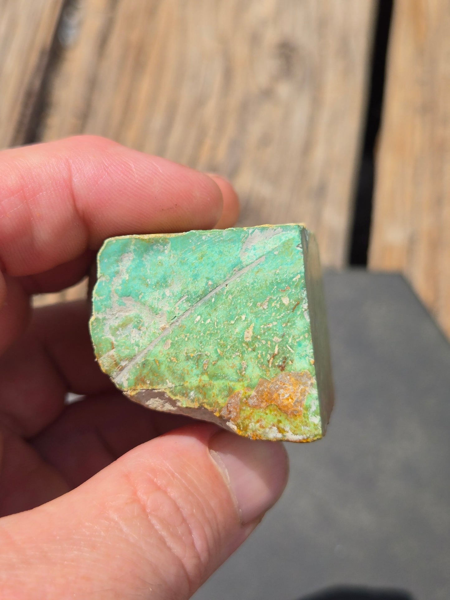 Campitos Turquoise rough for cabbing - 78 grams