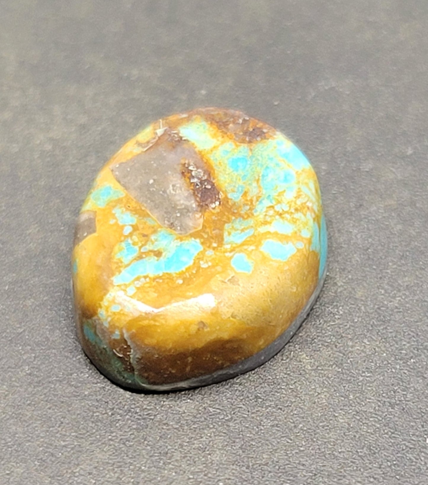 Numero Uno Turquoise Cabochon