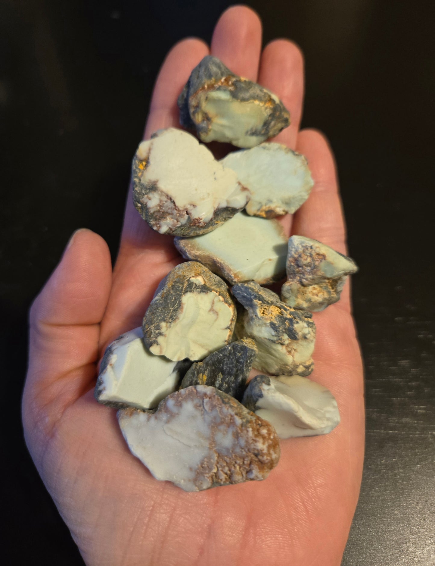 Aloe Variscite rough for cabbing - 112 grams lot 5