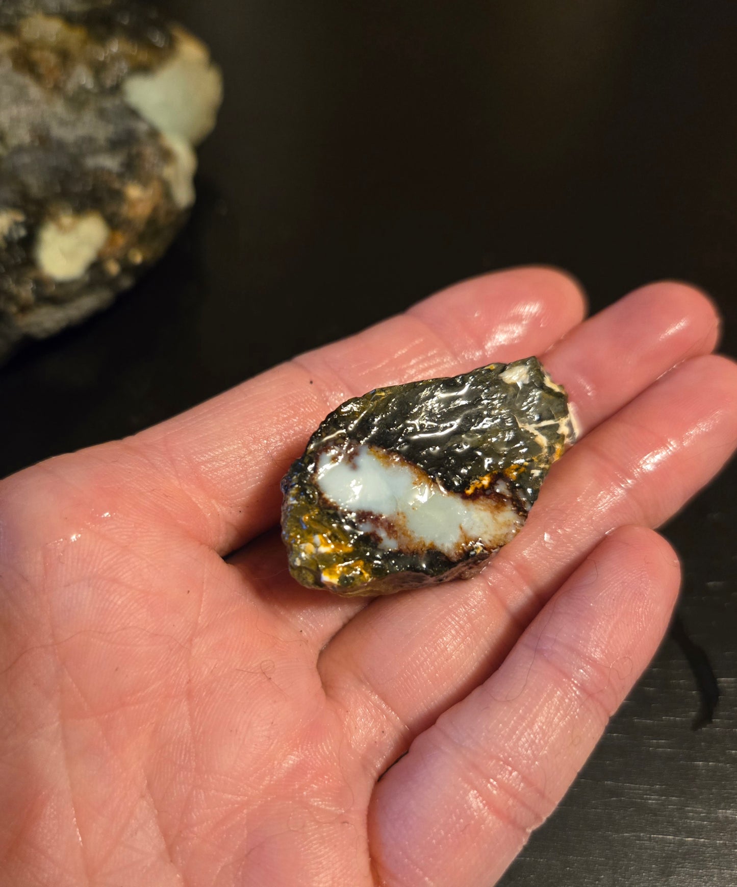 Aloe Variscite rough for cabbing - 448 grams