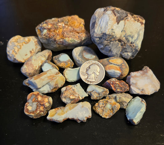 Aloe Variscite rough for cabbing - 448 grams
