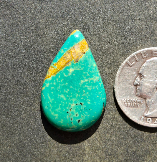 Kingman Mine Green Hardy Pit Turquoise Cabochon