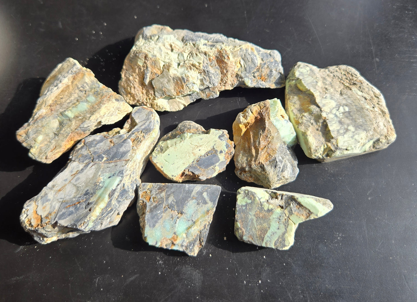 Aloe Variscite rough for cabbing - solid vein in matrix-448 grams - lot 4