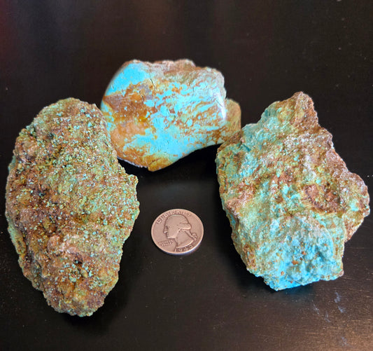 Patagonia Turquoise rough for cabbing - 448 grams