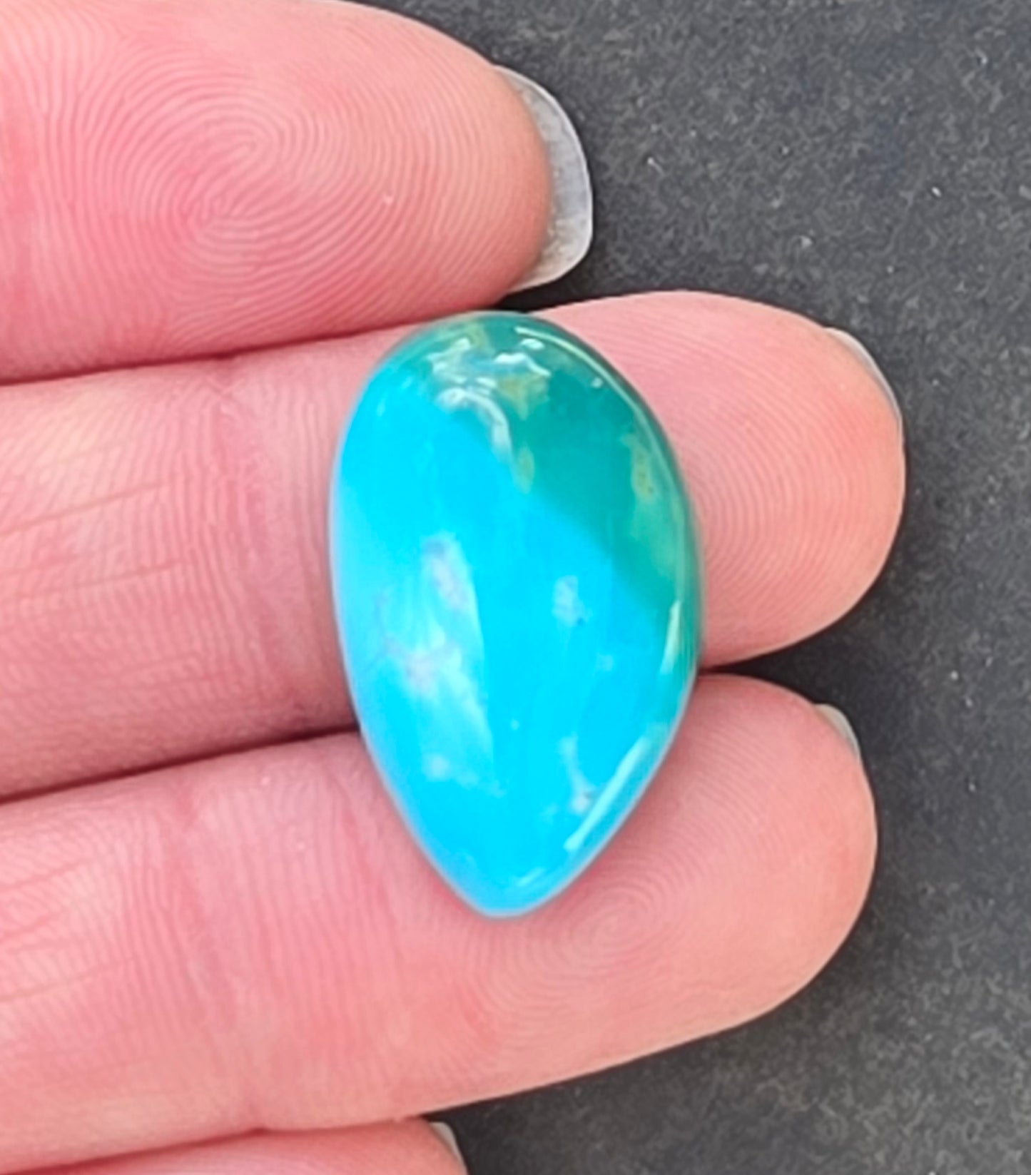 AAA Kingman Polychrome Hardy Pit Turquoise Cabochon