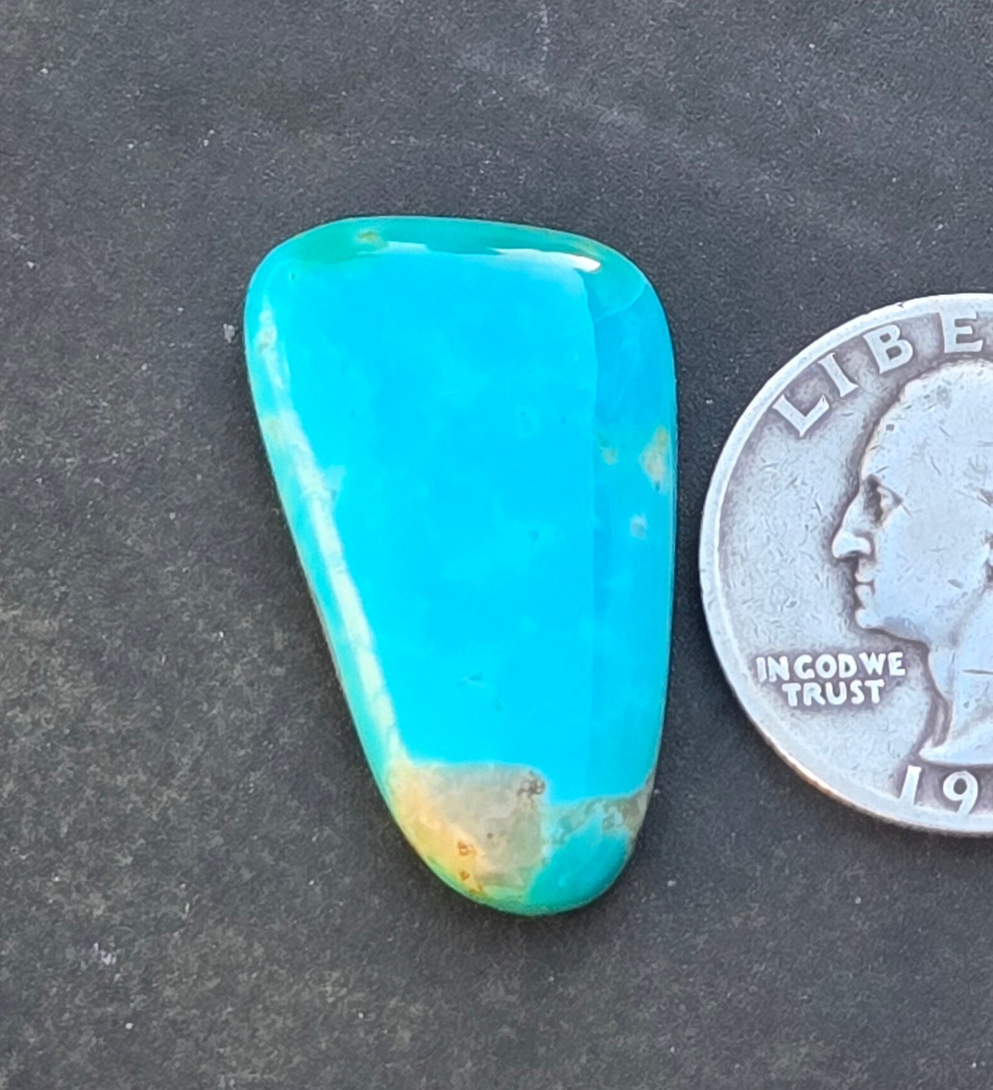 AAA Kingman Polychrome Hardy Pit Turquoise Cabochon