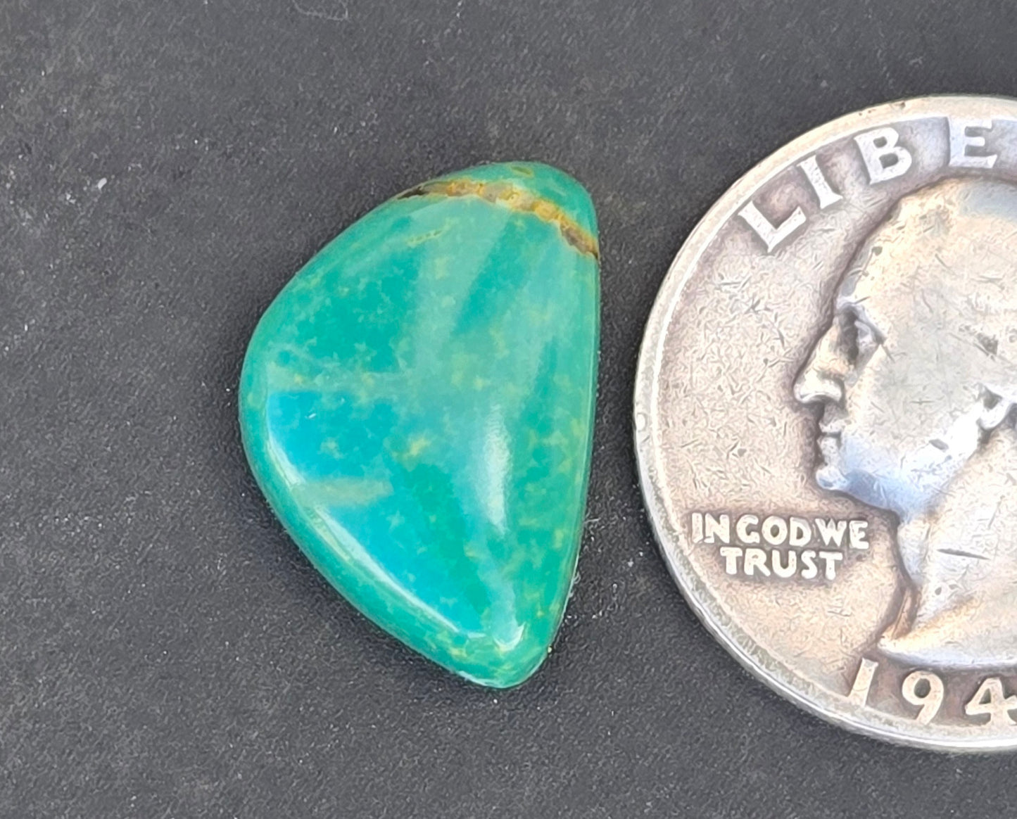 AAA Kingman Green Hardy Pit Turquoise Cabochon