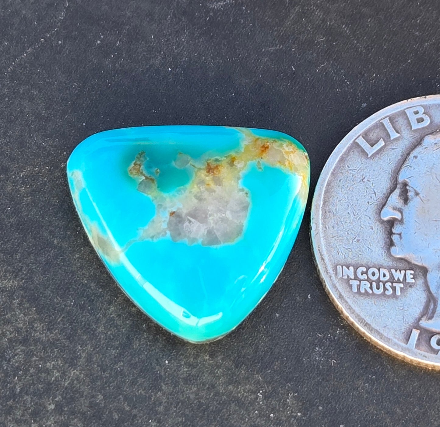 AAA Kingman Polychrome Hardy Pit Turquoise Cabochon