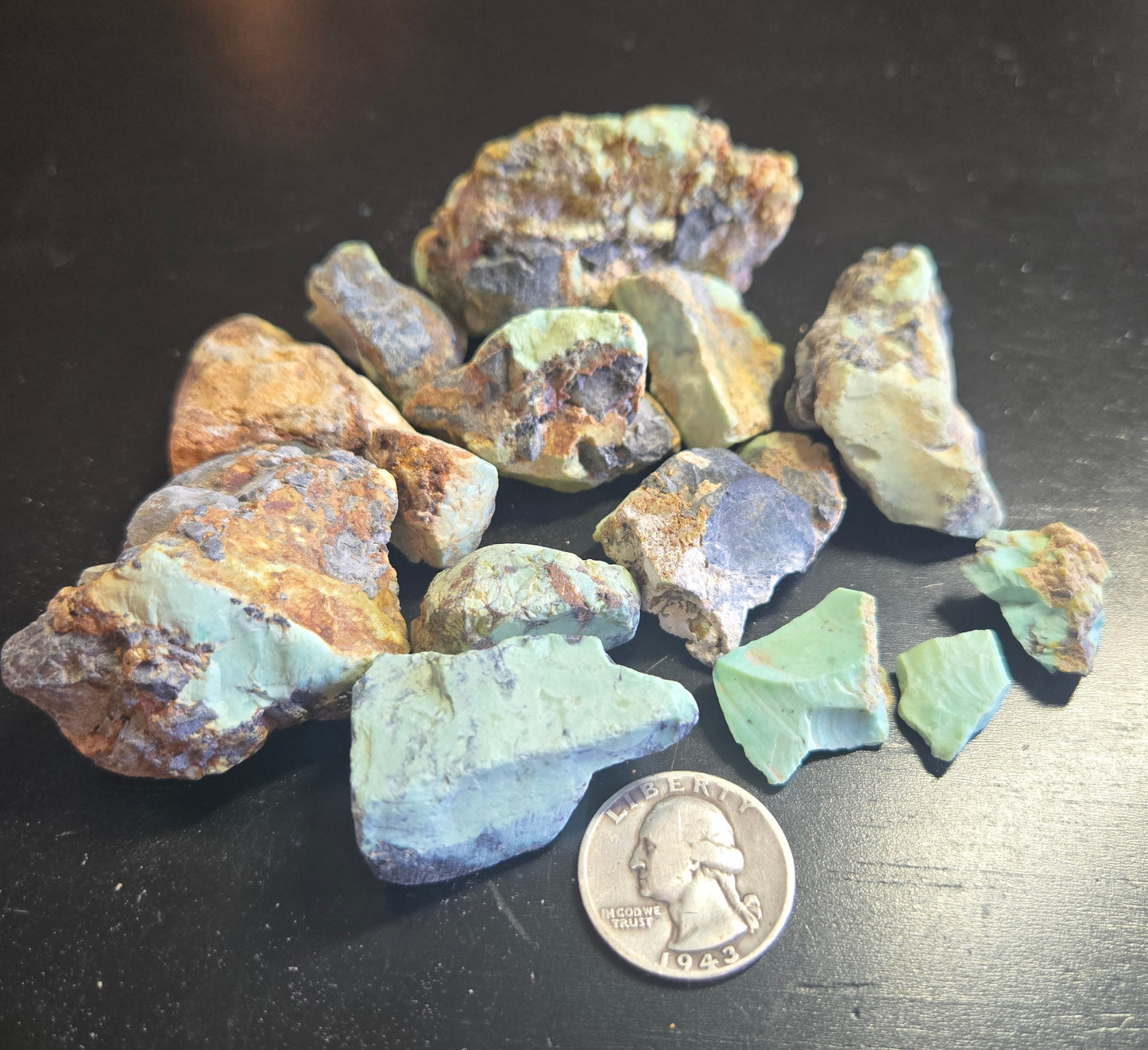Aloe Variscite solid green rough for cabbing - 224 grams lot 1
