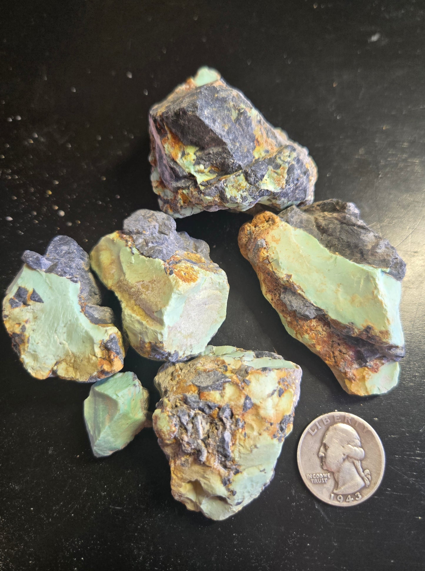 Aloe Variscite solid green rough for cabbing - 224 grams lot 2