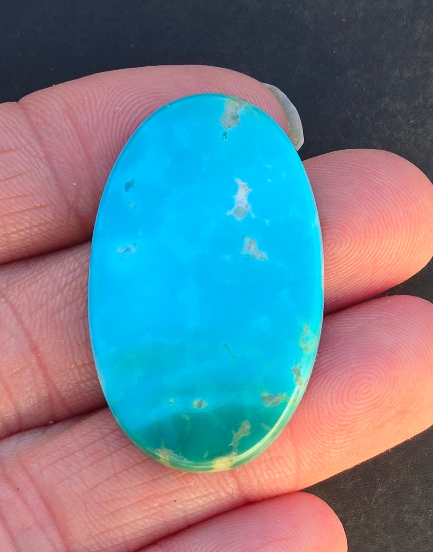 AAA Kingman Hardy Pit Turquoise Cabochon