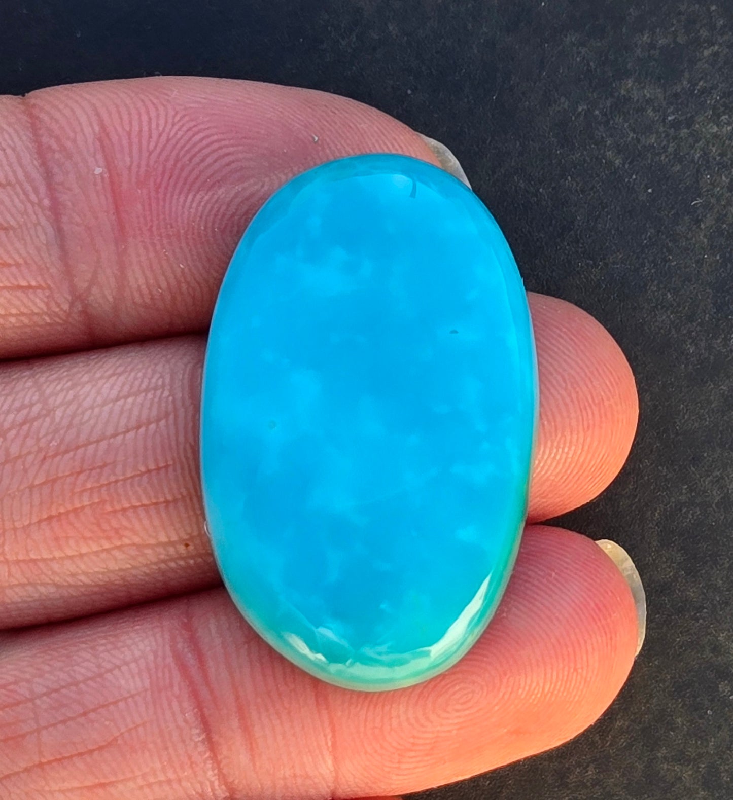 AAA Kingman Hardy Pit Turquoise Cabochon