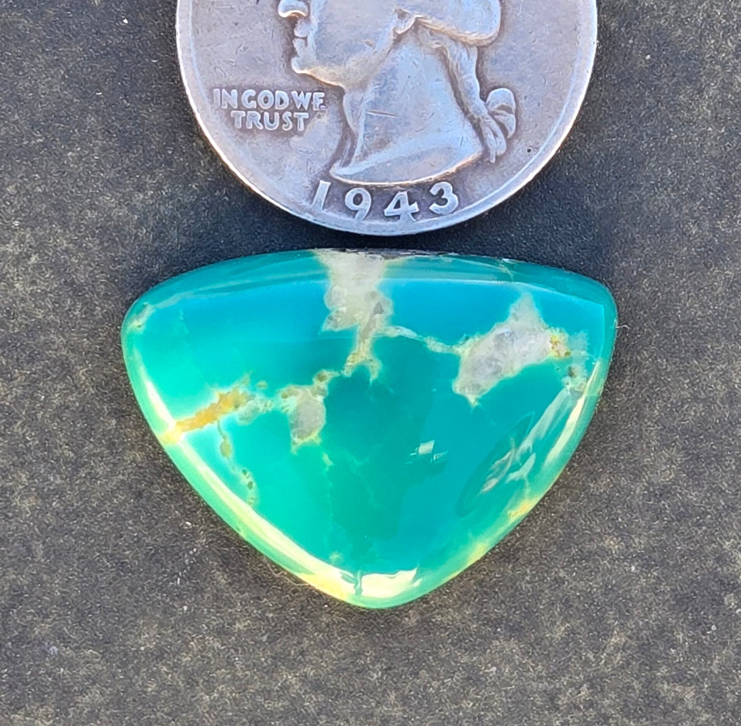AAA Kingman Green Hardy Pit Turquoise Cabochon
