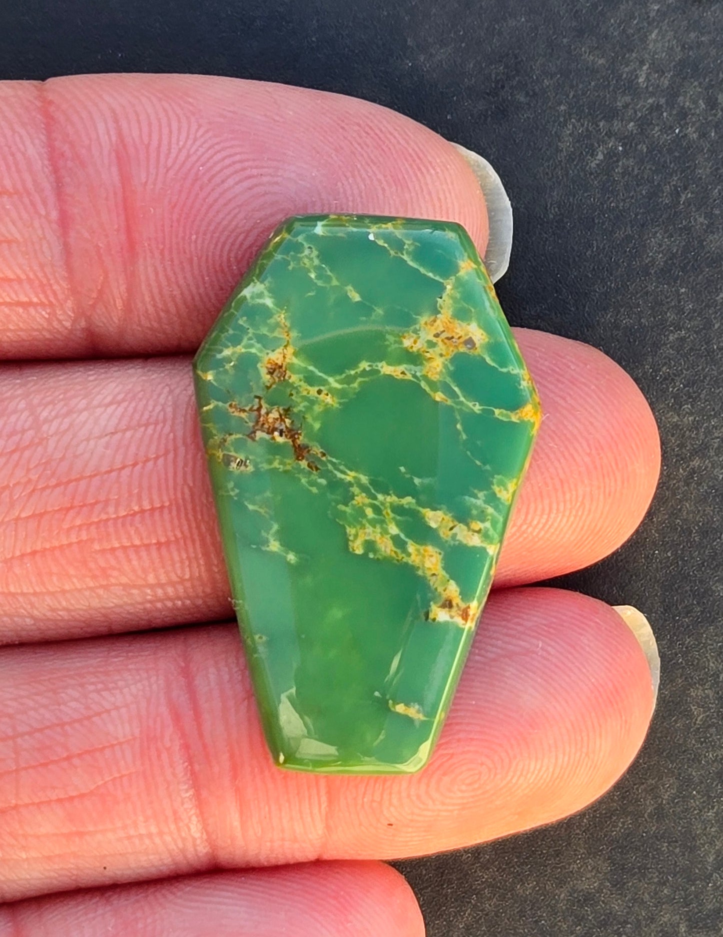 AAA Kingman Green Hardy Pit Turquoise Cabochon