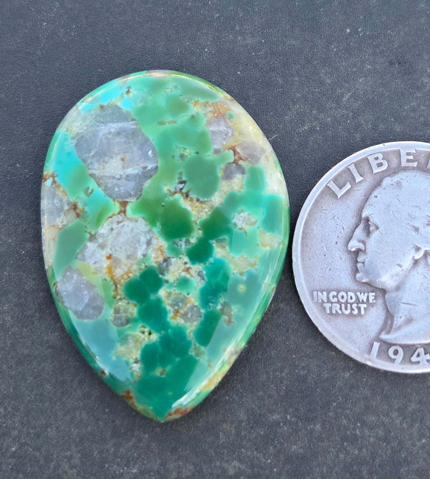 AAA Kingman Green Hardy Pit Turquoise Cabochon