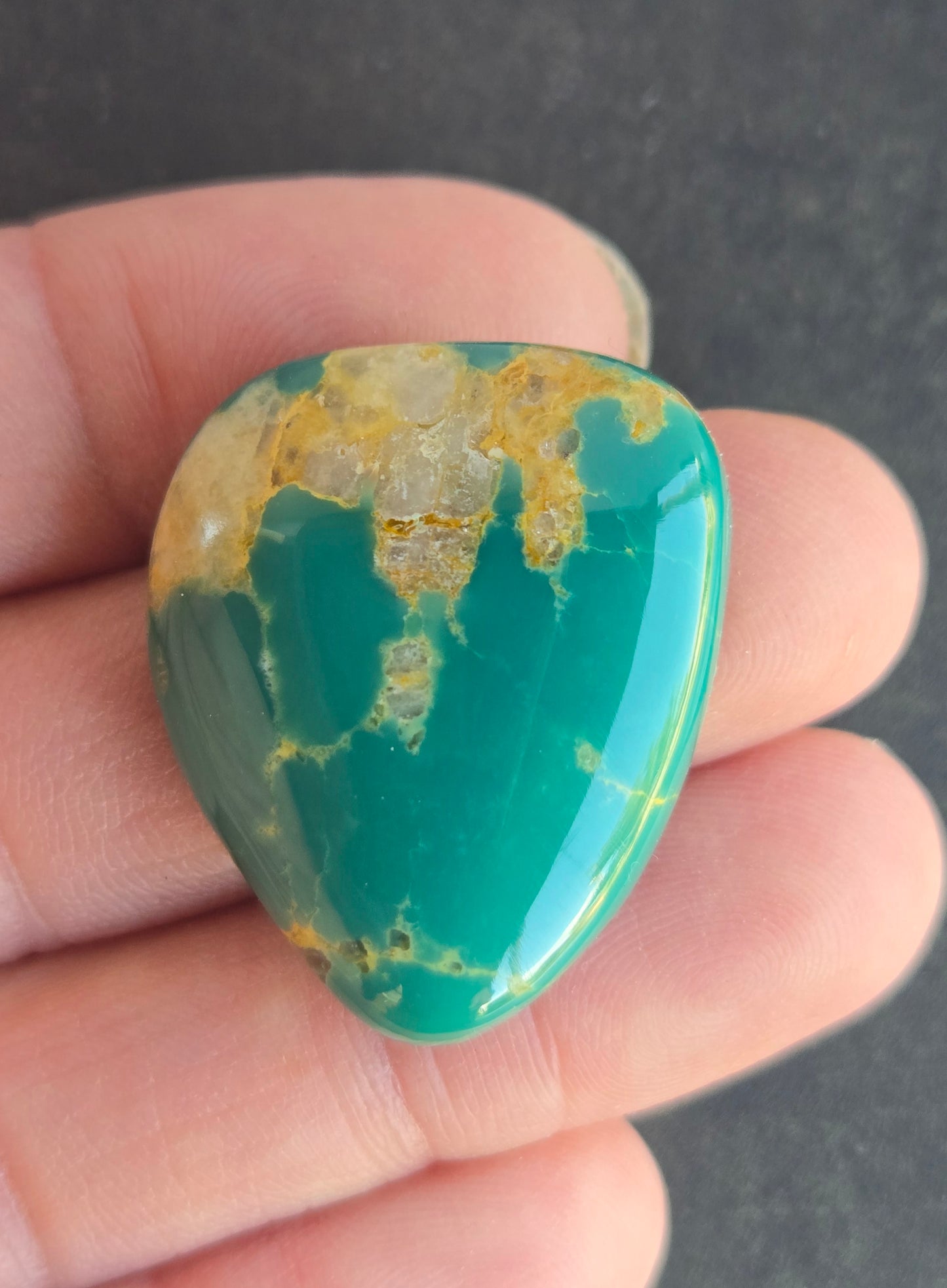 AAA Green Hardy Pit Turquoise Cabochon
