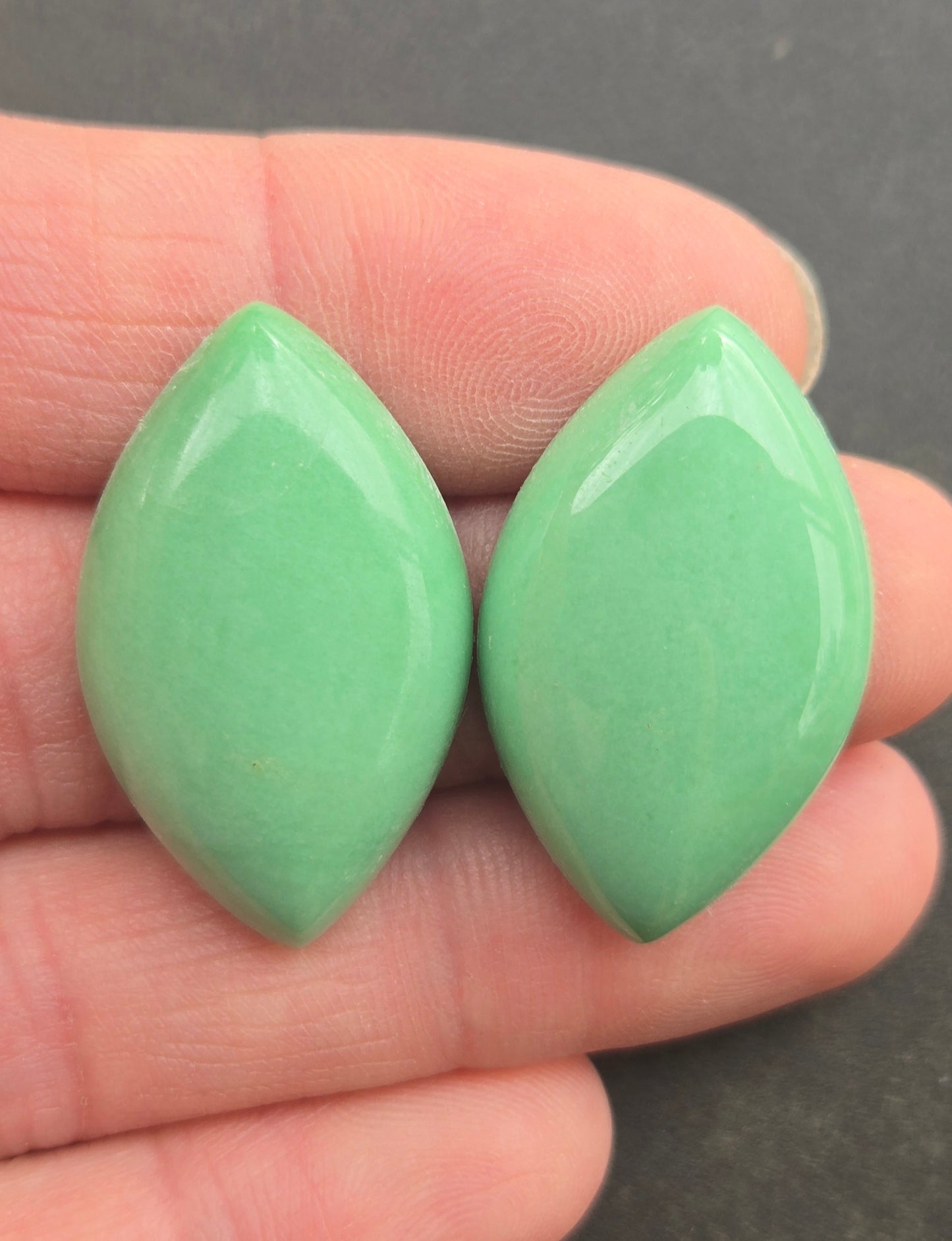 Lucin Variscite Cabochon Set of 2 - lot 1