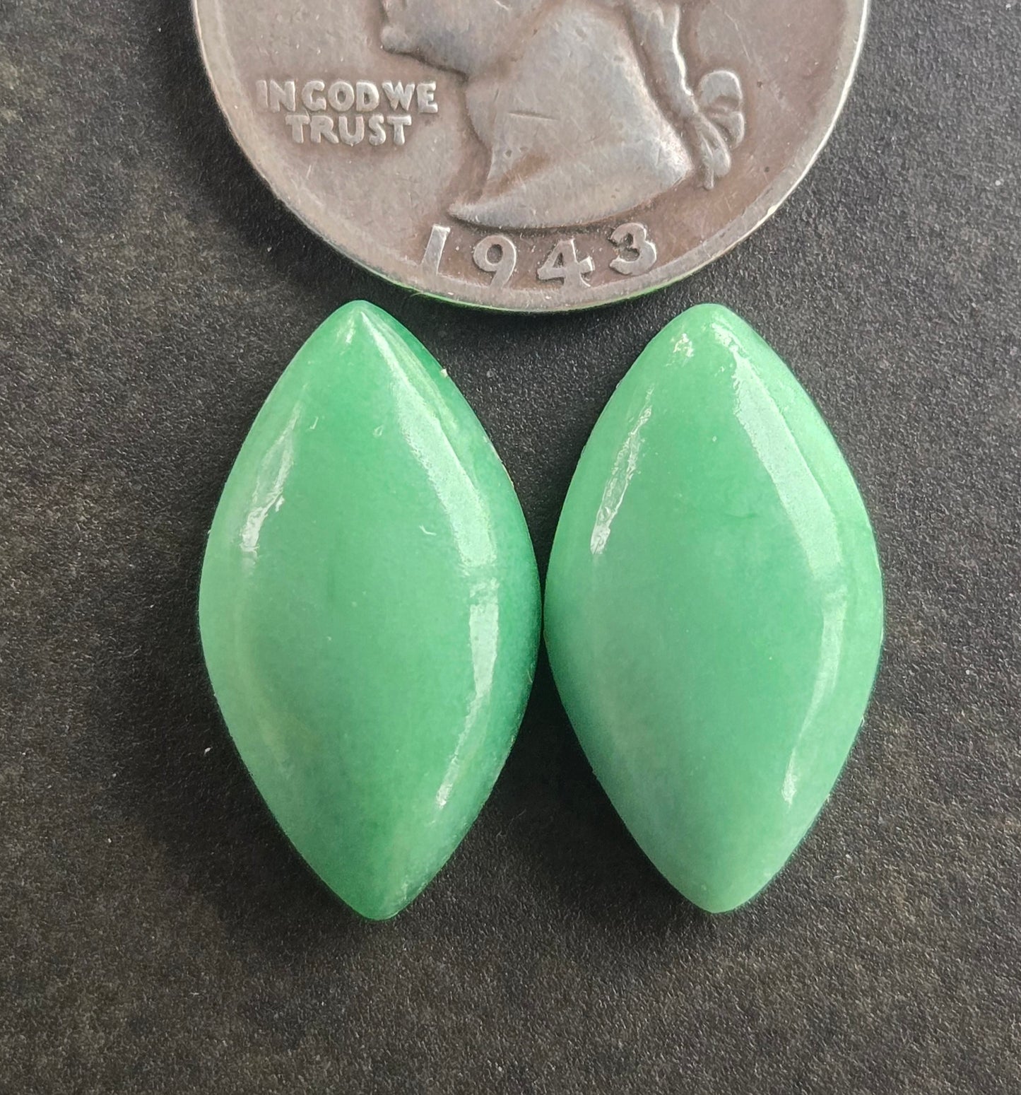 Lucin Variscite Cabochon Set of 2 - lot 2