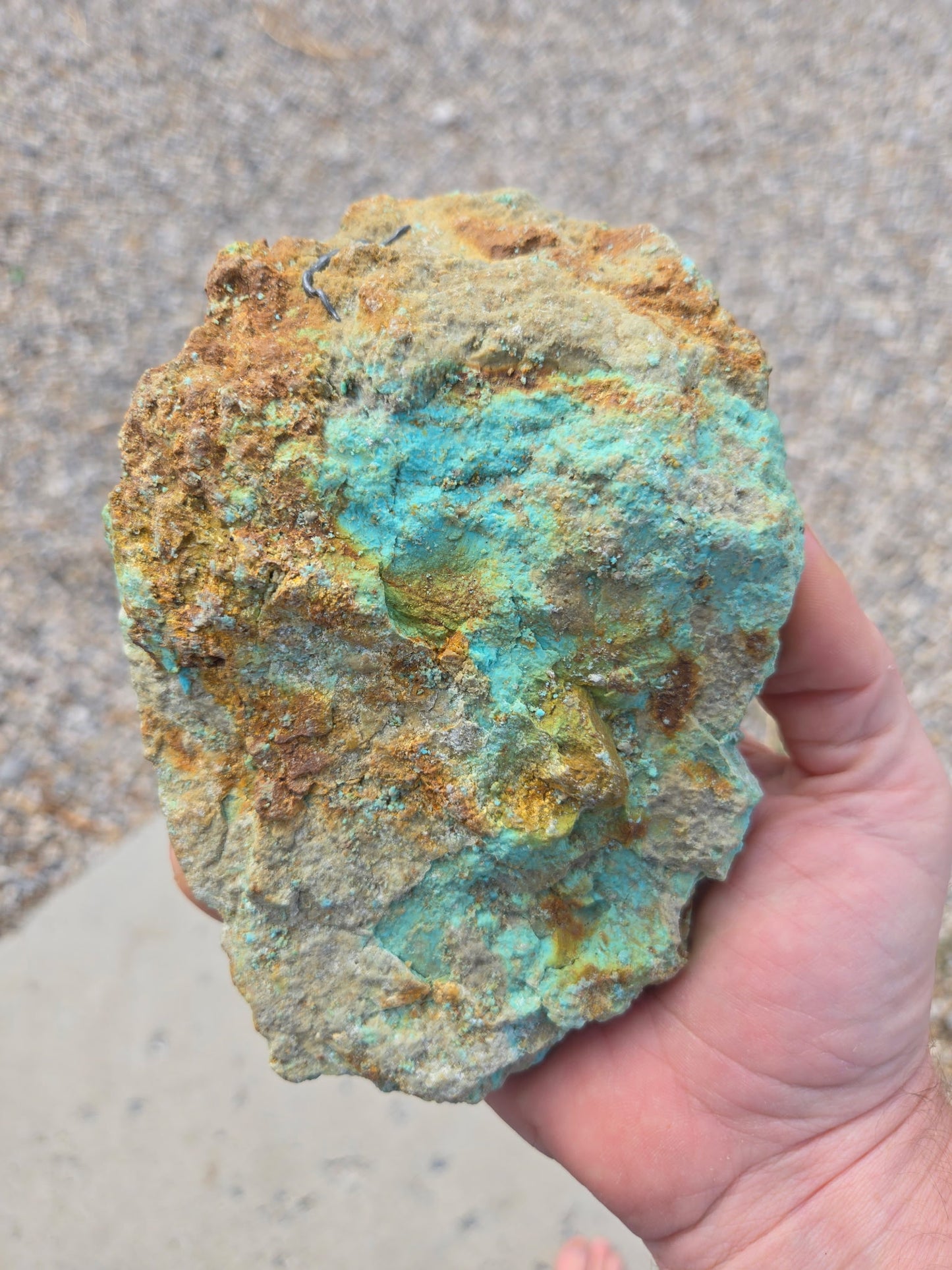 Patagonia Turquoise rough for cabbing - 778 grams